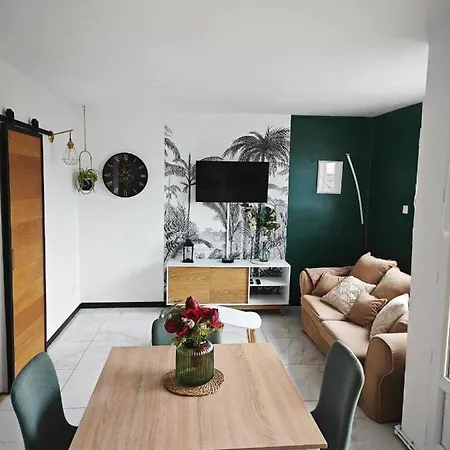 Plage-gare Elegant Equipe Apartment Calais